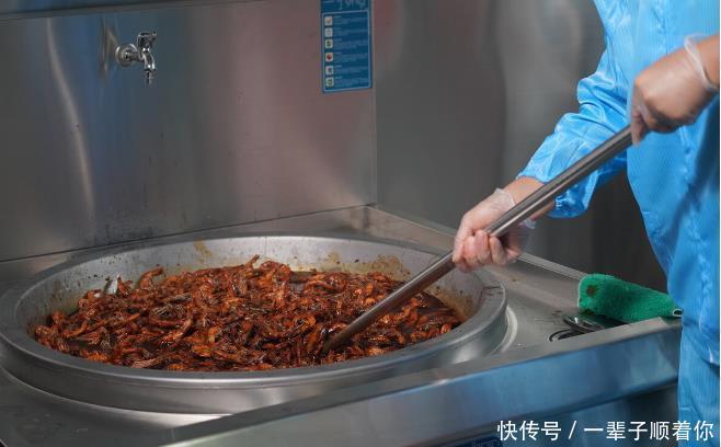 得了胃癌就不要再乱吃了,在饮食上注意5点,活得更久一点