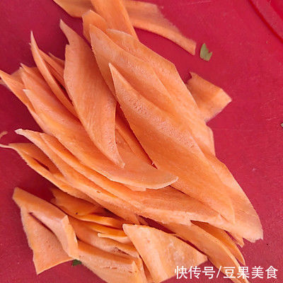 超级简单的自制凉菜～素什锦，赶快get起来