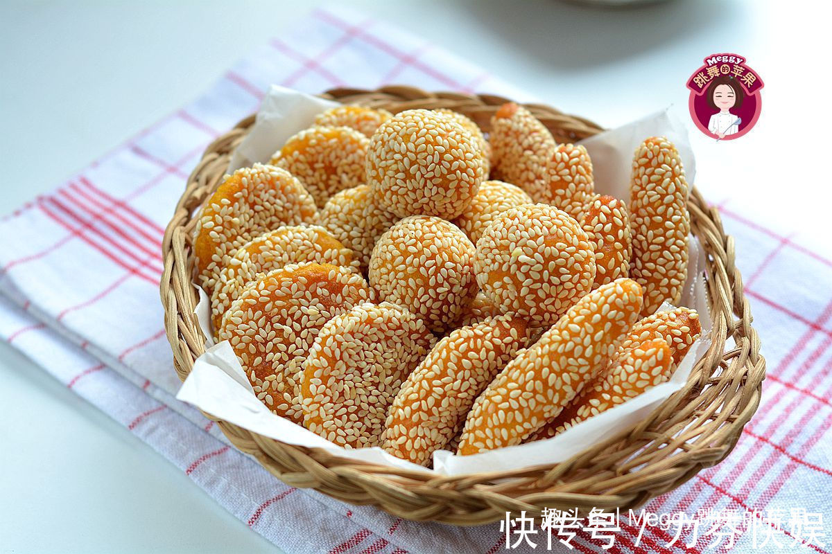 面团|用南瓜糯米做的3款小吃,还没出锅就流口水了,连老妈都没忍住