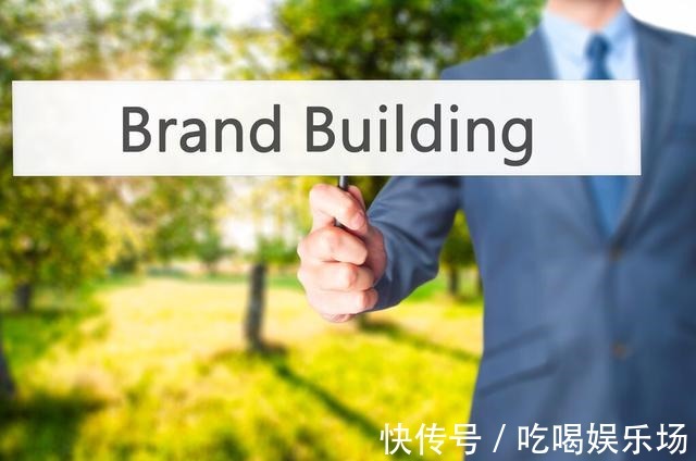 名片|品牌思维自身名片,就是你的公开象限!