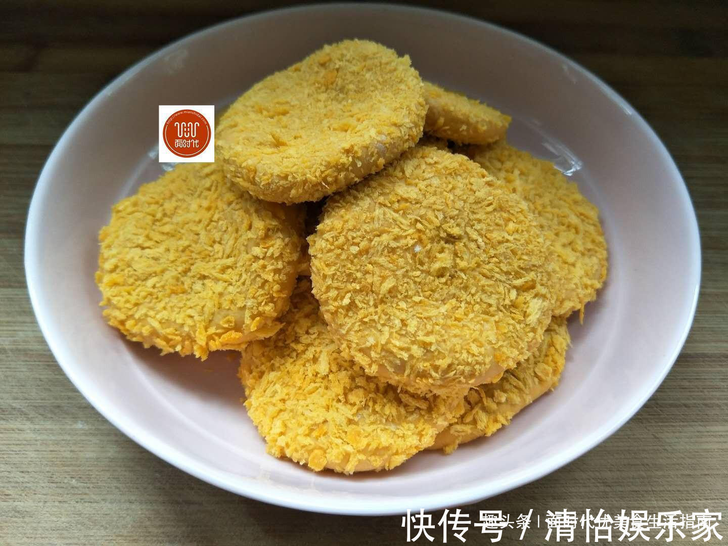 手把手教你做出清香酥脆的南瓜饼,你值得去做一份尝尝!