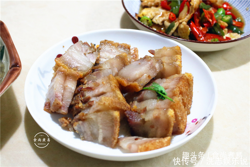 来我家|亲戚来家里送结婚喜帖,我下厨做了6菜1汤,亲戚夸我厨艺好