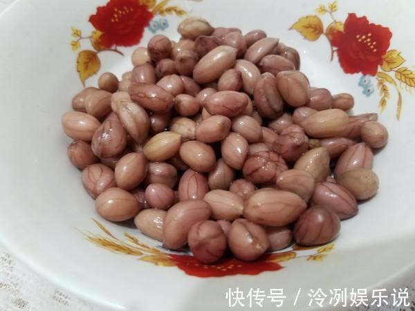 花生|花生不用炸不用煮,这样做简单又美味,每周吃几次,清热又降火