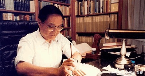 亲戚|盘点金庸的亲戚圈 表姐夫钱学森, 表哥徐志摩, 外甥女琼瑶!