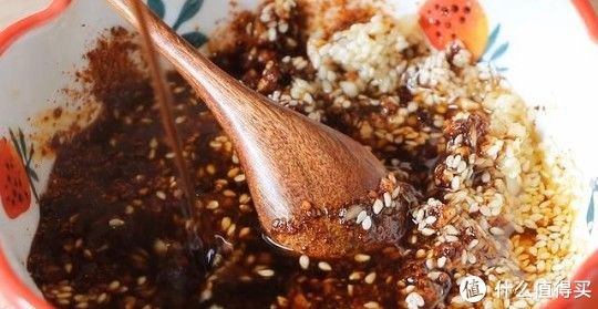 菠菜学会这样做，家里有不吃青菜的孩子都喜欢，营养美味，真解馋