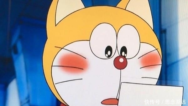 机器|哆啦A梦机器猫原本是黄颜色,耳朵被老鼠吃掉,原因为何