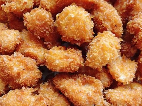  鸡米花做简单的做法，咸香酥脆，一大盘子不够吃