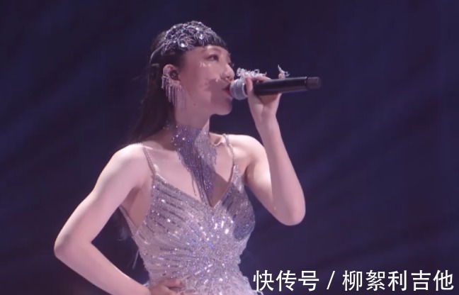 六大卫视春晚各出奇招湖南卫视敷衍了事,东方卫视成最大赢家