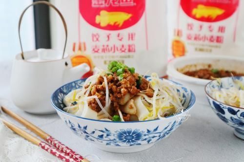 碗面|这碗面,不放菜也能吃两碗,这做法就是香,老公就服我!