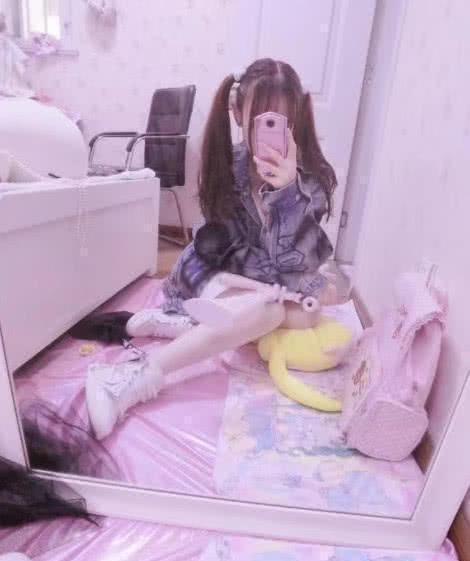 直播间|赛高酱直言:你敢送,我就敢穿!网友:“皇帝的新衣”记得查收