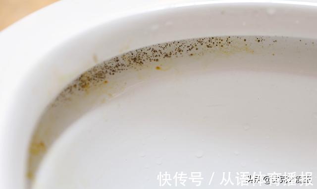 白醋加牙膏一起使用，家里污垢轻松去除，省钱又好用，太棒了