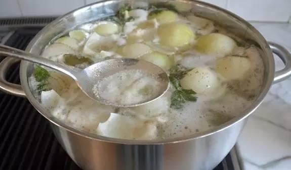 保鲜袋就是用来装食物她用保鲜袋做了这些,太神奇了