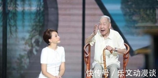 董卿|董卿朗读者3正式杀青，她公开致谢！上帝隐去录制节目已有半年