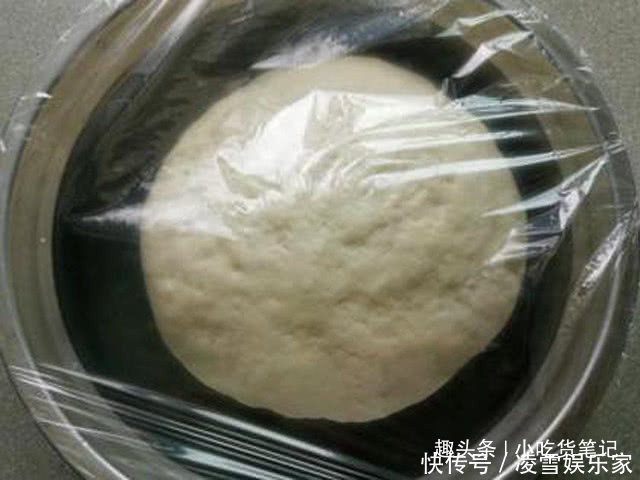 吃货教你大饼冷却后不变硬的方法,只需要一招,再不用吃冷饼子了