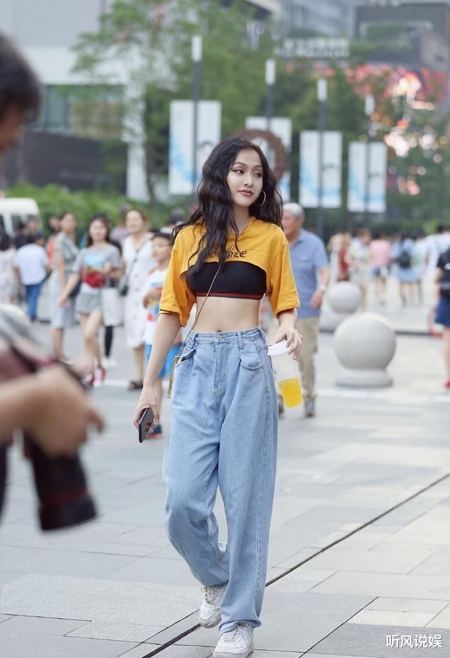 选好适合自己的打底裤，造型个性又有时尚感，清凉舒适