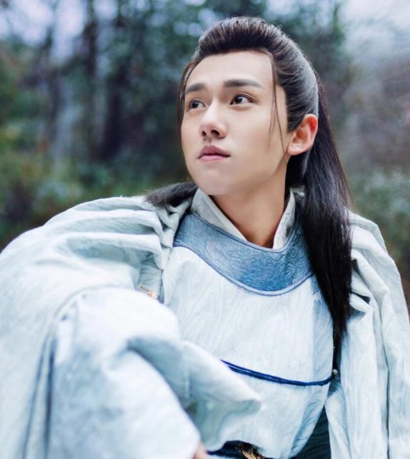  同学|初中就“戴眼镜”的同学，基本是这3类人，一个没中我请你吃辣条