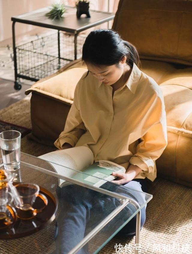 挂画|90后小姑娘的独居公寓,阳台打造成森林,一个人住也舒服