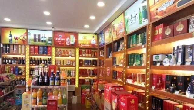 酒店|烟酒店少有的尴尬酒，建议多囤几箱，价不到茅台1%，却是纯粮酒