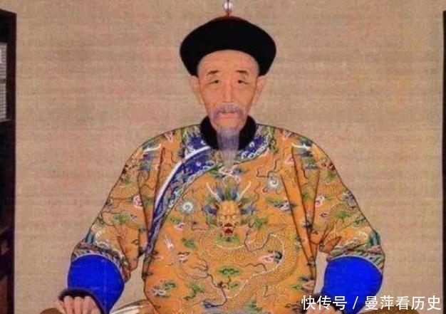 乾隆皇帝|乾隆在路边吃瓜，还夸赞瓜农的瓜甜，为何没走多远派人处死瓜农？