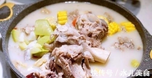 炖牛肉和羊肉时,不要再放这两种“香料”了,网友难怪越炖越膻
