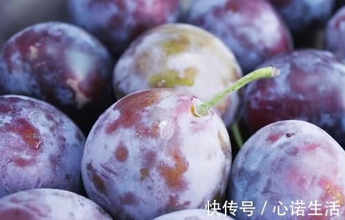 羊角蜜甜瓜|聪明的人都爱吃3种食物，排毒养颜，延缓衰老，美白肌肤