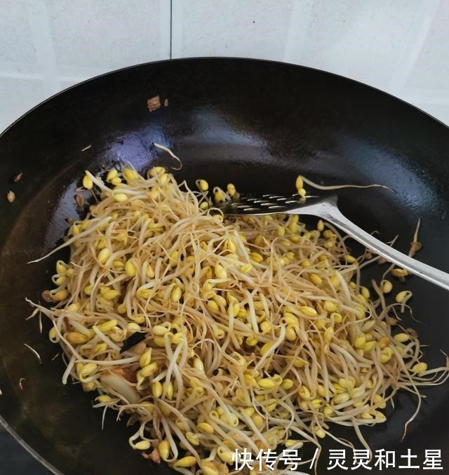 豆芽|豆芽粉丝怎么做做好这些步骤,豆芽清爽,粉丝好吃