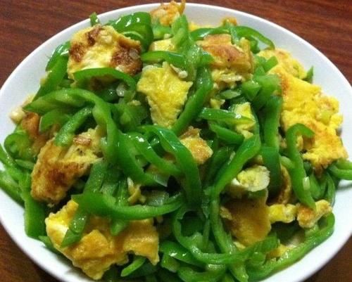 肌肤|女性想年轻,常吃好的食物,美容养颜、滋润肌肤,身体更年轻