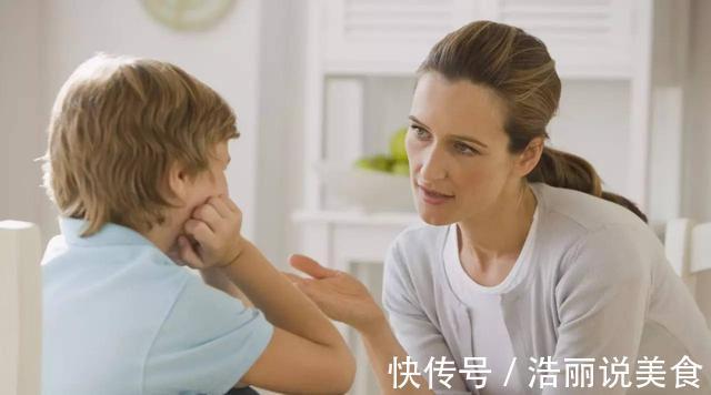 洗澡|4岁女儿看到爸爸洗澡,女儿的话爸爸难为情,妈妈回答很到位