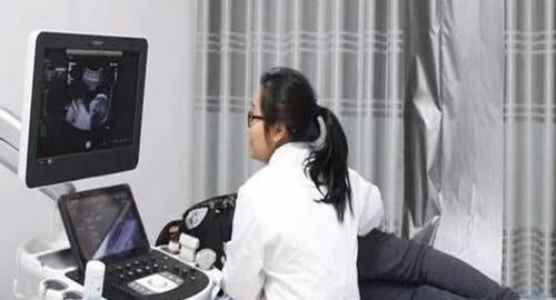 小张|四维B超产检孕妈满心期待,医生模棱两可的话,让妈妈猜了好几天