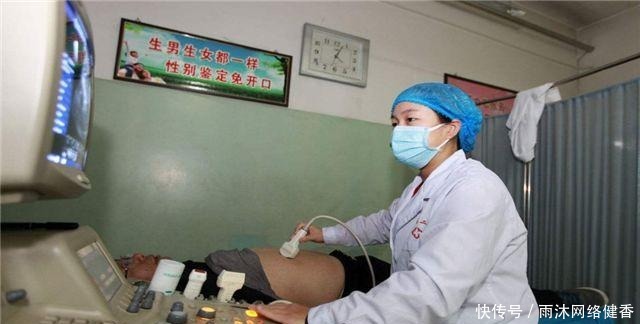 声波|为什么检查B超时,要涂一层凉凉的液体?这到底是什么东西?