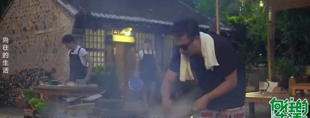 人人 《向往的生活》又上热搜?其实并非人人向往这样的生活.