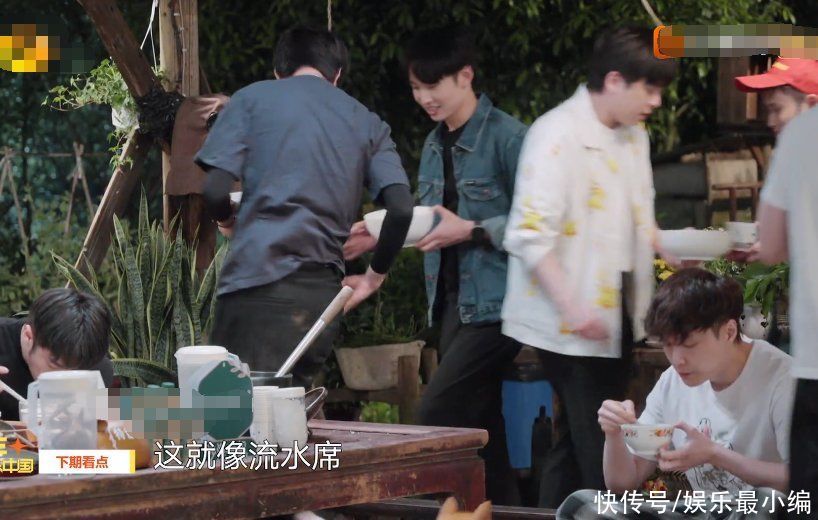 黄磊|《向往》来了10人帮忙种树，黄磊却因其中一人生气，直呼要打他