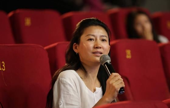 50岁王小丫近照,人老珠黄不堪当年,嫁了两次却无子嗣