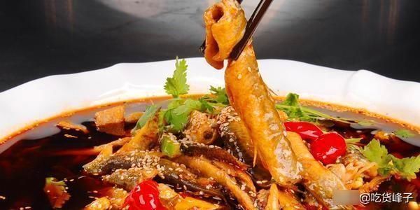 泥鳅豆腐汤|人称“水中人参”，怎么做都好吃，乡下人都吃过，可惜沦为放生鱼