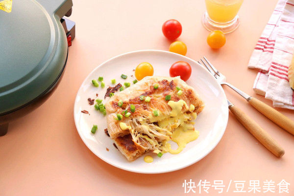懒人界爆款美食-芝士鸡肉饼
