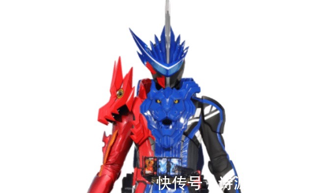 奇幻书|假面骑士圣刃粉丝自制主骑和副骑融合形态，形态转换，竟毫无违和感！
