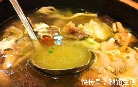 鲜香|炖鸡汤时该不该焯水大厨教你“2必做1不做”，肉质鲜香软嫩不腥