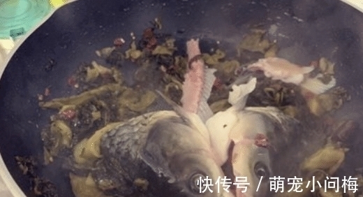 鱼腥味最怕的不是葱姜蒜，而是它，去腥时加一点，肉质嫩滑无腥味！