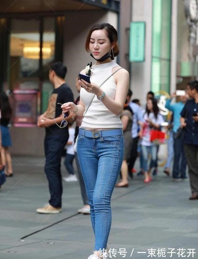 衬衣 整洁的打底裤更添时尚、风格,清新甜美!