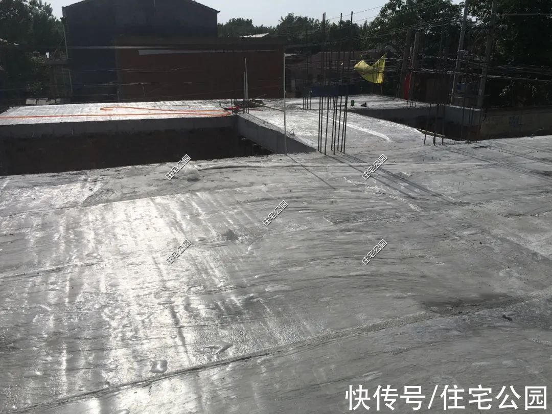 楼面|河南农村85万建三层别墅，比效果图还漂亮