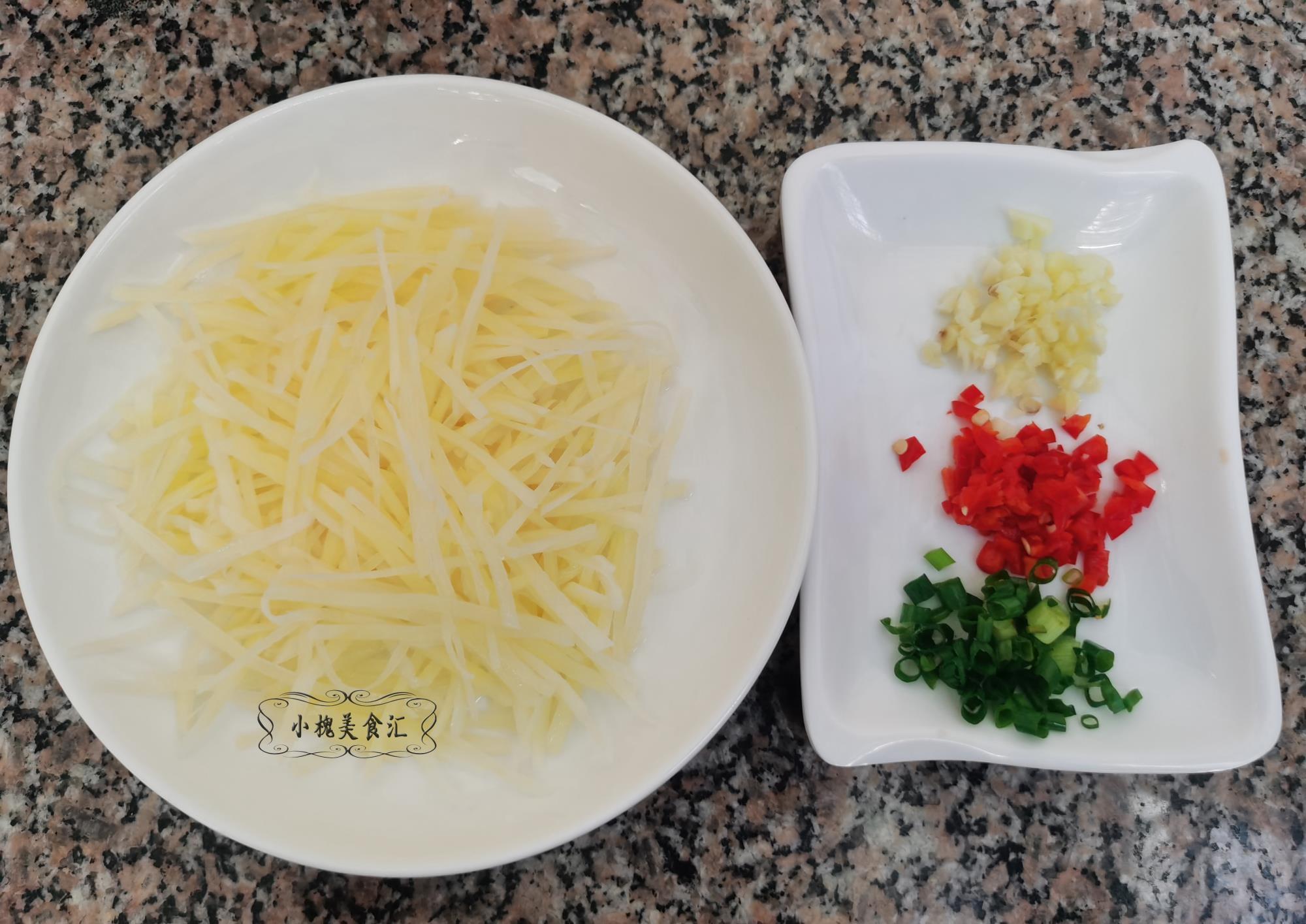 碎末状|三伏天最该吃的菜,一个做一盘,拌一拌就上桌,清脆爽口百吃不厌