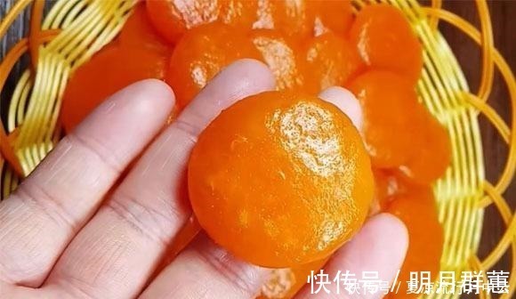 冬季别忘吃它，护目又通便，买来不煎不炸，放锅中一蒸，香软筋道