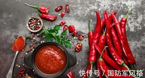 大姨妈期间|女人来大姨妈期间，3种食物再馋也别吃，当心“痛不欲生”