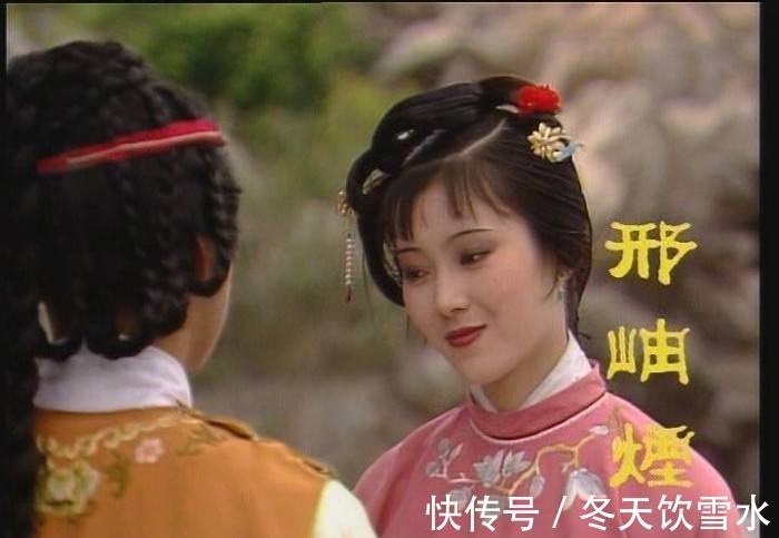 薛姨妈&红楼梦:内侄女已有婆家,姑姑却穷到嫁不出去,这就是没钱的悲哀