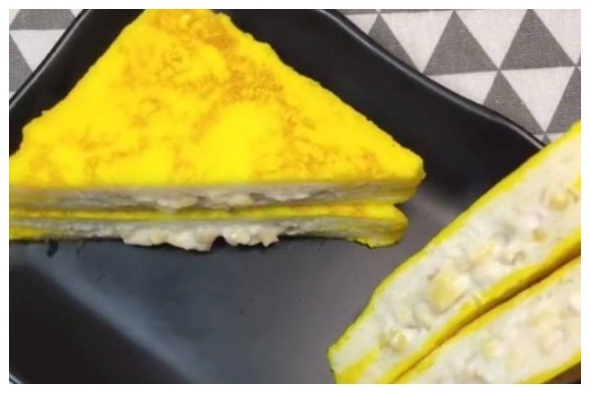 早餐想要新花样10分钟就做好的香蕉吐司，香甜美味还会爆浆哦