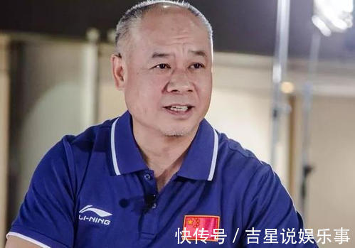 程飞|56岁李宁面容显老,亏损31亿后翻身百亿,如今儿女双全生活幸福!