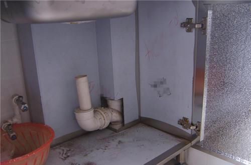 入住半年才敢告诉你橱柜到底要不要装背板太多人被坑惨