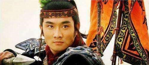 小粉丝@关胜和林冲联手,对战董平、呼延灼、秦明三人,是否可以取胜!