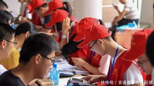 孩子读大学之后，为什么不主动联系父母了？或许真实原因另有隐情