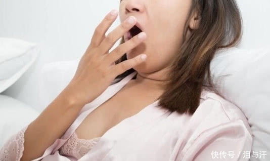 口腔中|长期口臭怎么办?常吃这几种食物,治疗口臭,还你清新口气!